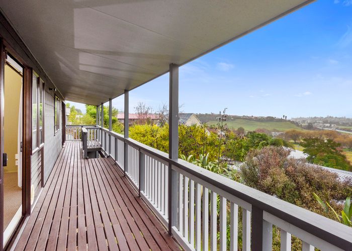  at 8 Harrisfield Drive, Hairini, Tauranga