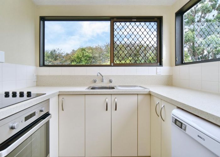  at 2/39 Marlene Street, Casebrook, Christchurch