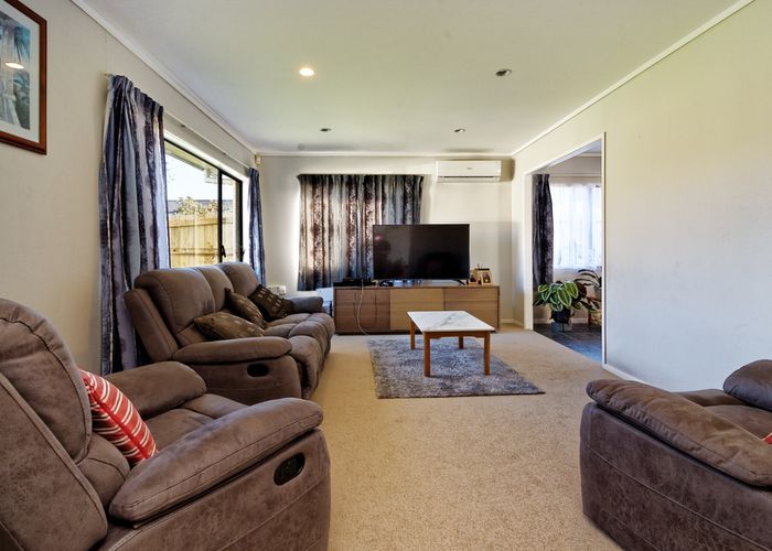  at 2D Palomino Drive, Henderson, Auckland