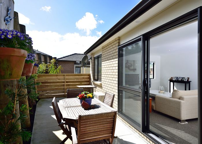  at 11 RED HIBISCUS RD, Stanmore Bay, Whangaparaoa