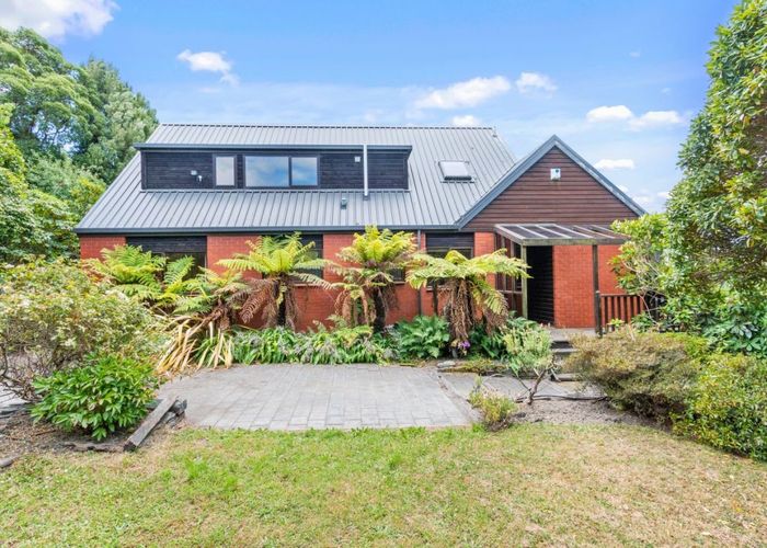  at 2 Studfold Row, Westmorland, Christchurch