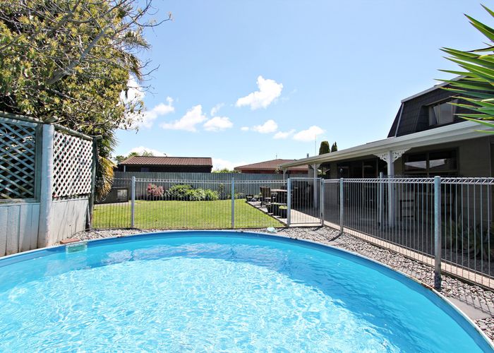  at 48 Townshend Crescent, Greenmeadows, Napier