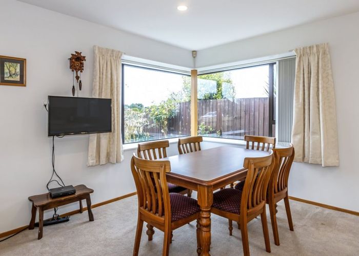  at 12A Chardale Street, Avondale, Christchurch