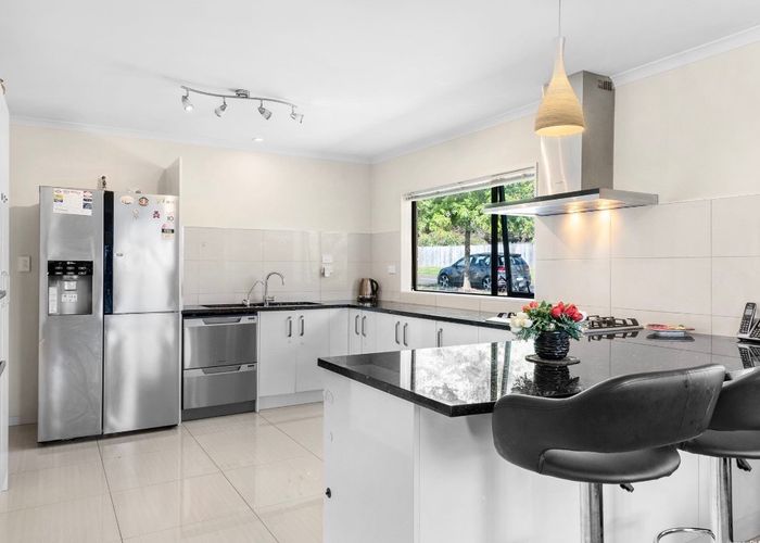  at 6 Silkwood Crescent, Karaka, Papakura