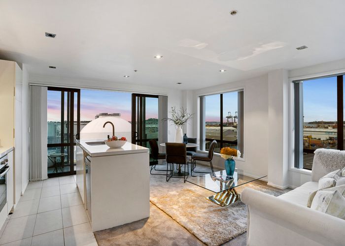  at 725/8 Dockside Lane, Auckland Central, Auckland