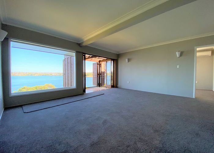  at 1/198 Hurstmere Road, Takapuna, Auckland