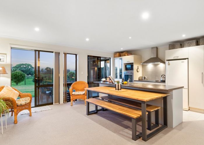  at 54 Carrington Drive, Papamoa Beach, Papamoa
