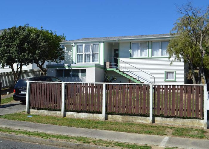  at 74 Kokiri Crescent, Waitangirua, Porirua