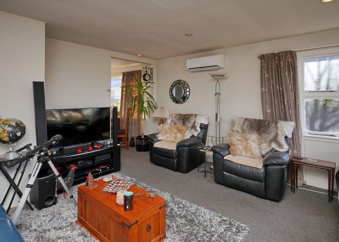  at 1/9 Grimseys Road, Redwood, Christchurch