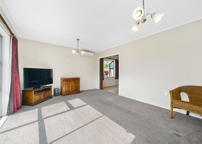  at 33 Frederick Street, Wainuiomata, Lower Hutt