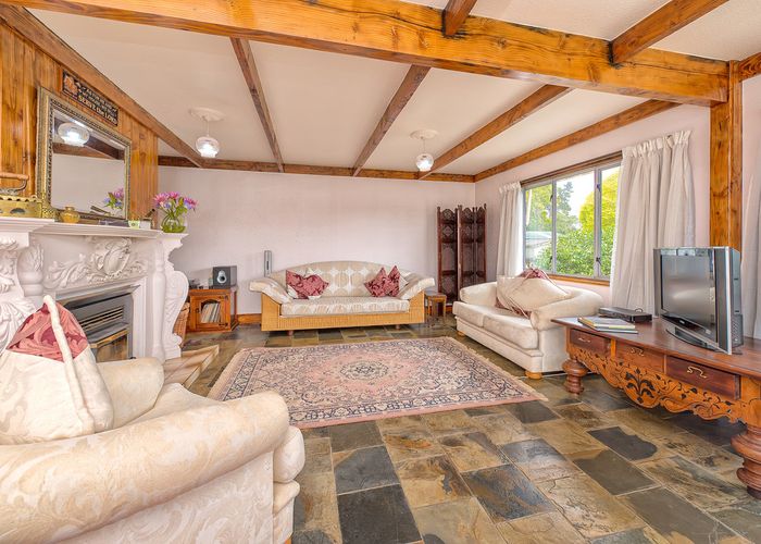  at 17 FERNDALE DRIVE, Kawakawa Bay, Auckland