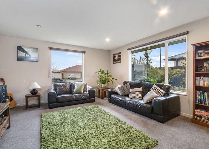  at 70 Rannoch Drive, Broomfield, Christchurch