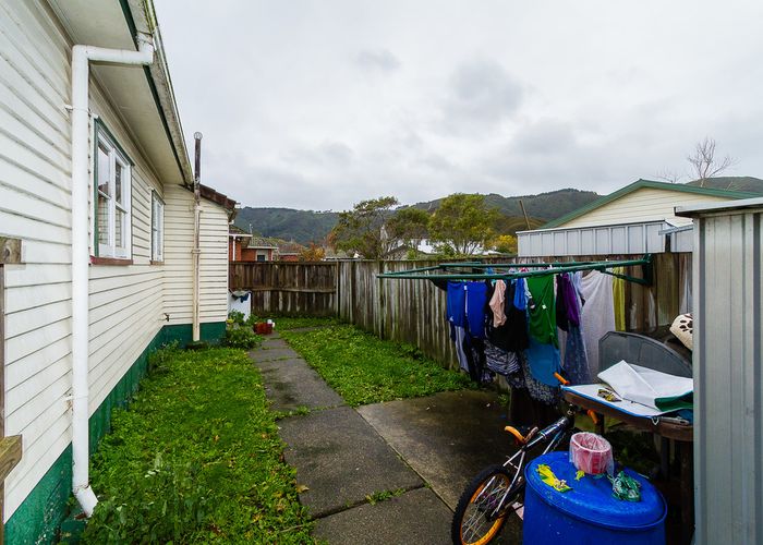  at 42 Bush Street, Naenae, Lower Hutt