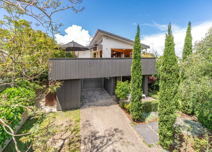  at 3 Waimarie Street, St Heliers, Auckland