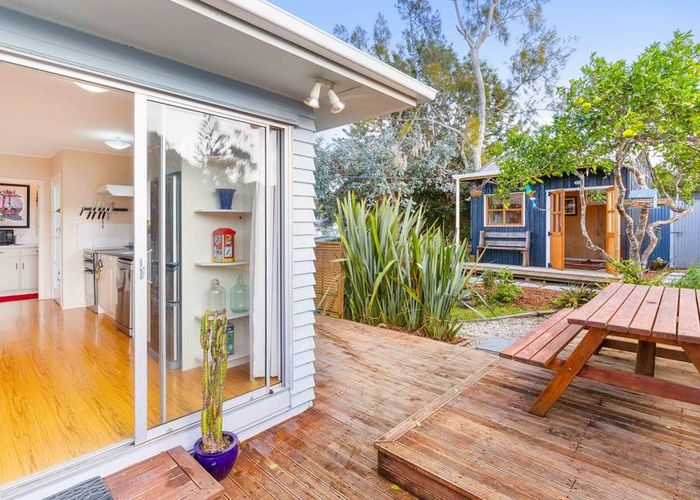  at 41 Stottholm Road, Titirangi, Auckland