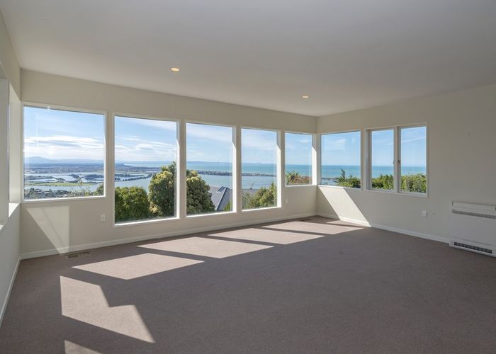  at 27 Belleview Terrace, Mount Pleasant, Christchurch