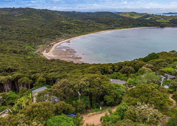  at 16 Bella Vista Road, Ōmiha, Waiheke Island