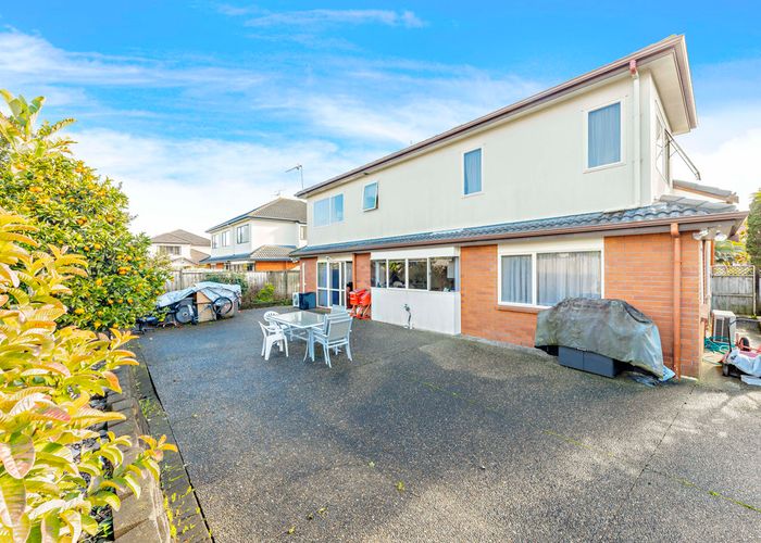  at 42 Thornbury Crescent, East Tamaki Heights, Auckland