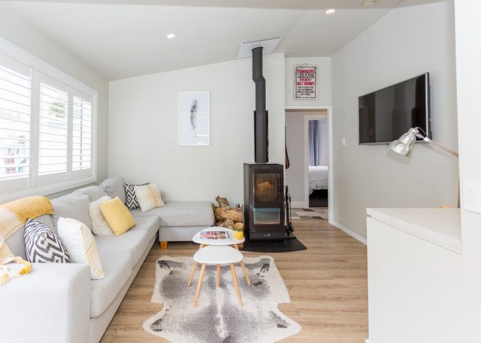 at 38 Stoke Street, Sumner, Christchurch