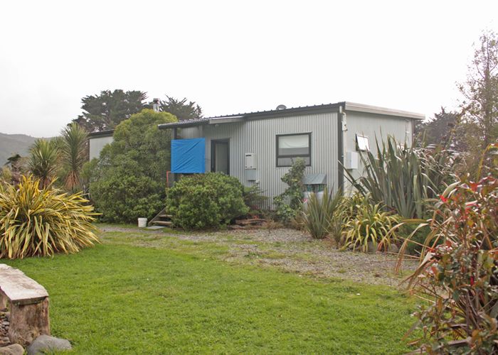  at 77 Waite Street, Featherston