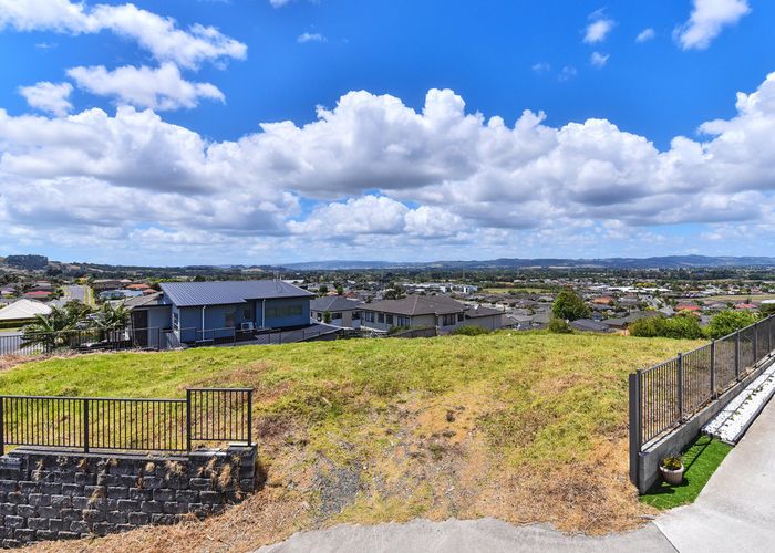  at 40 Nanleen Rise, Manurewa, Auckland