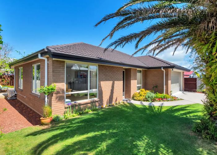 at 22A Matapouri Road, Mangere Bridge, Auckland