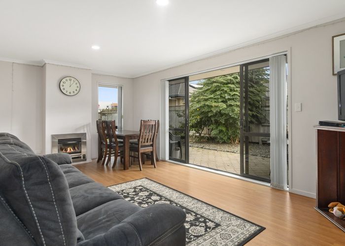  at 7 Waterside Drive, Pyes Pa, Tauranga