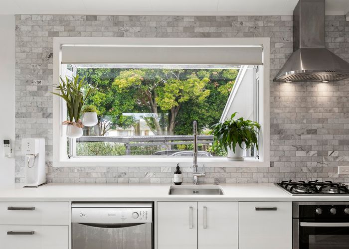  at 22 Ashcroft Avenue, Mangere Bridge, Auckland