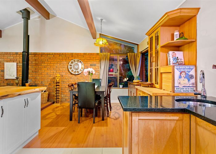  at 1109 Scenic Drive North, Swanson, Auckland