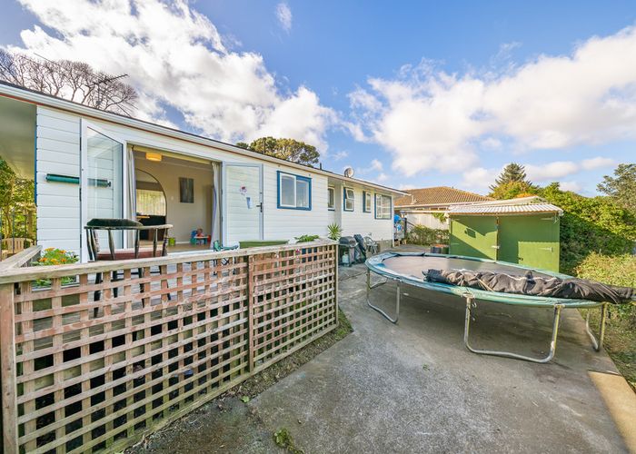  at 59 Waipounamu Drive, Kelson, Lower Hutt
