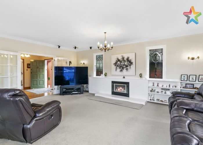  at 401 Fergusson Drive, Heretaunga, Upper Hutt