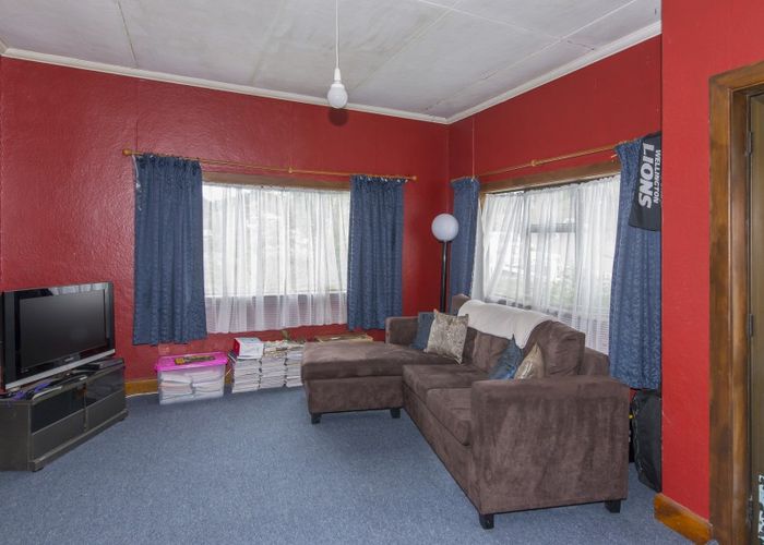  at 45 Mccoll Street, Vogeltown, Wellington