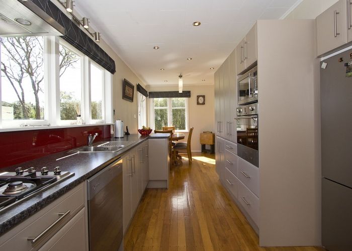  at 52 Wood Street, Wainuiomata, Lower Hutt