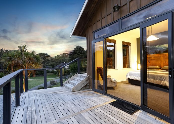  at 25 Cochran Road, Oratia, Auckland