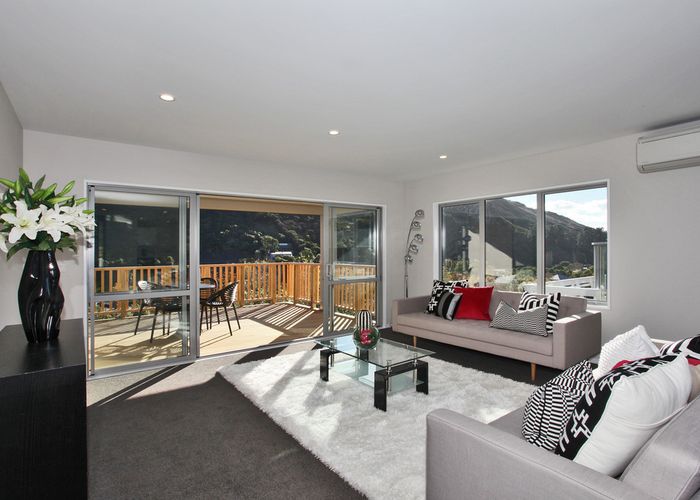  at 34 Evans Pass Road, Sumner, Christchurch