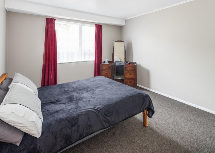  at 9B Edgecombe Street, Newlands, Wellington