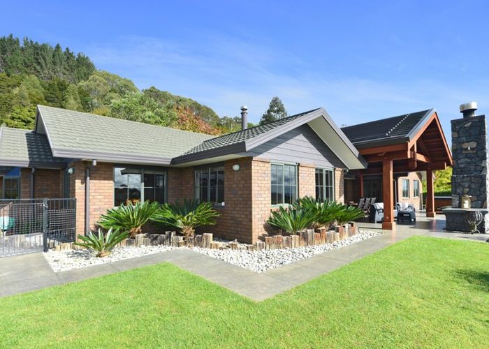  at 558 Crane Road, Kamo