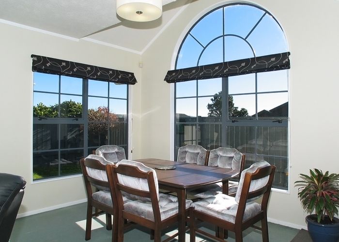  at 1 Peppertree Lane, Woodridge, Wellington