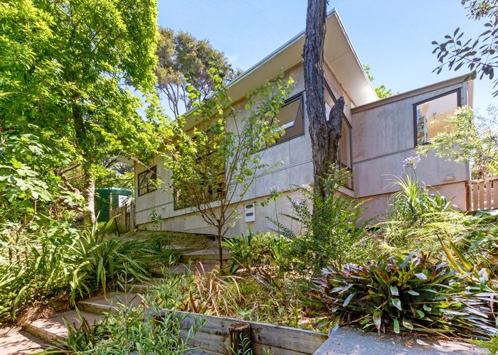  at 71 Wilma Road, Ostend, Waiheke Island