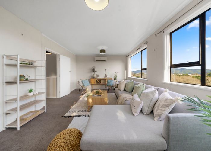  at 33 Kokiri Crescent, Waitangirua, Porirua