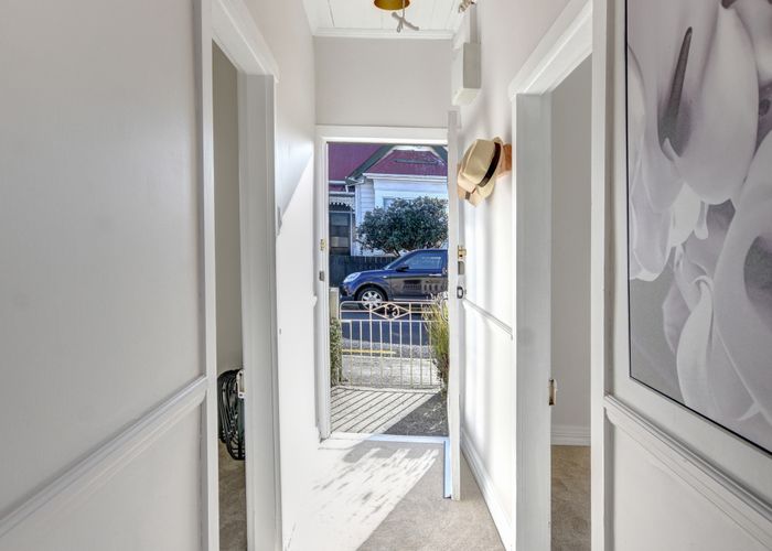  at 61 Oxford Street, South Dunedin, Dunedin
