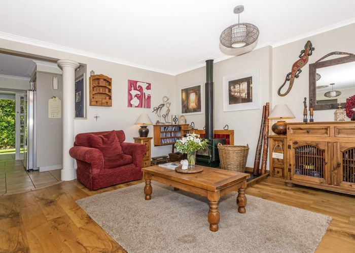  at 9 Moana Road, Okitu, Gisborne