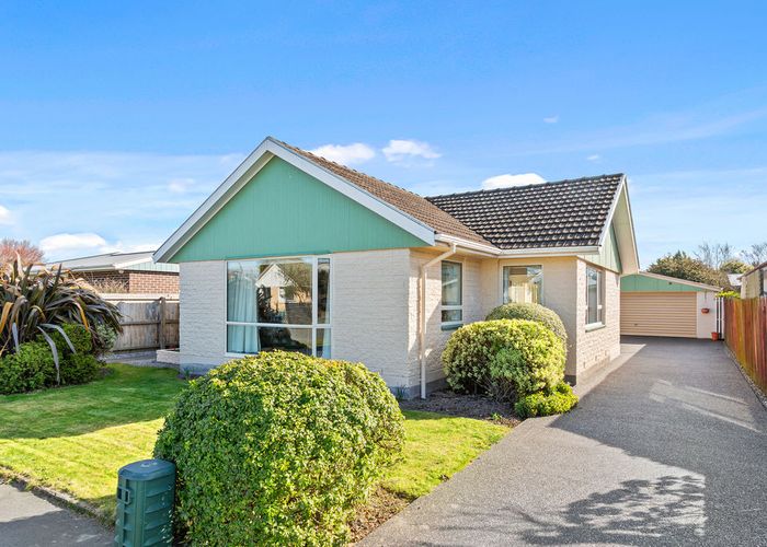 at 27 Glenrowan Avenue, Avondale, Christchurch