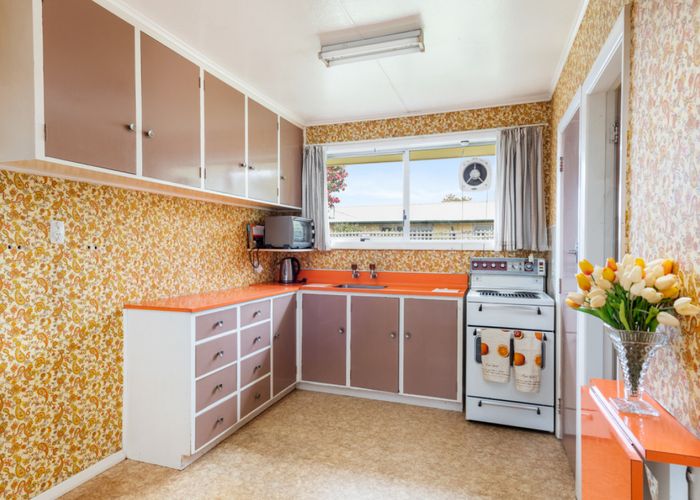  at 2/14 Glover Crescent, Blenheim