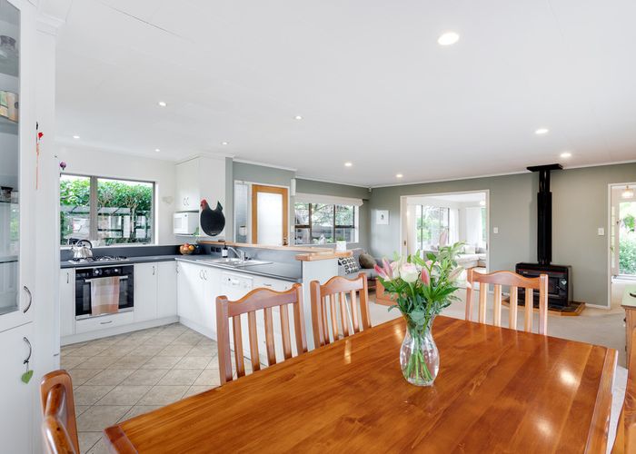  at 5 Arundel Grove, Silverstream, Upper Hutt