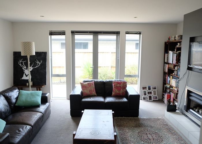  at 4 Gamblins Road, Saint Martins, Christchurch