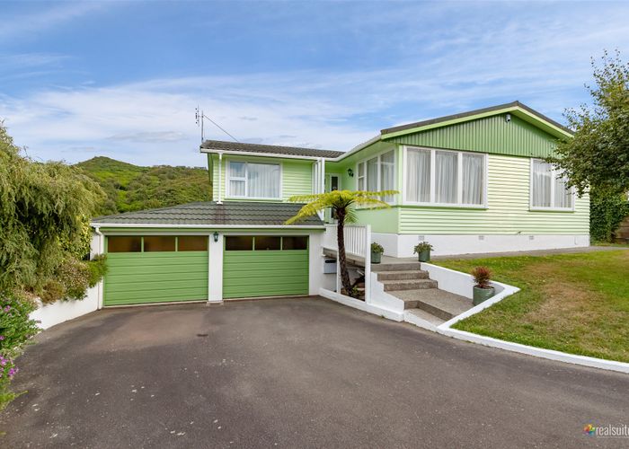  at 15 Maple Grove, Maungaraki, Lower Hutt