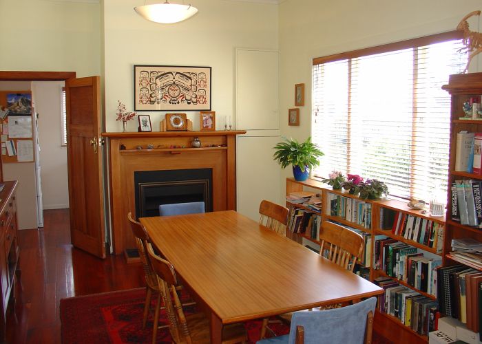  at 1/6 Ambury Avenue, Royal Oak, Auckland