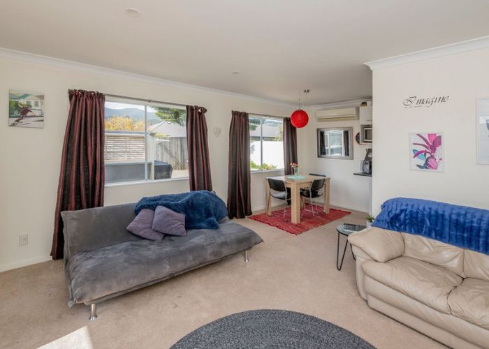  at 88A Hillcrest Road, Raumati Beach, Paraparaumu