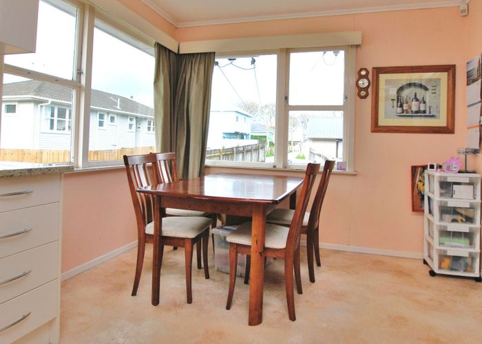  at 1/20 Eastdale Road, Avondale, Auckland